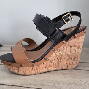 Dolce Vita Womens Black and Tan Cork Wedge Sandals